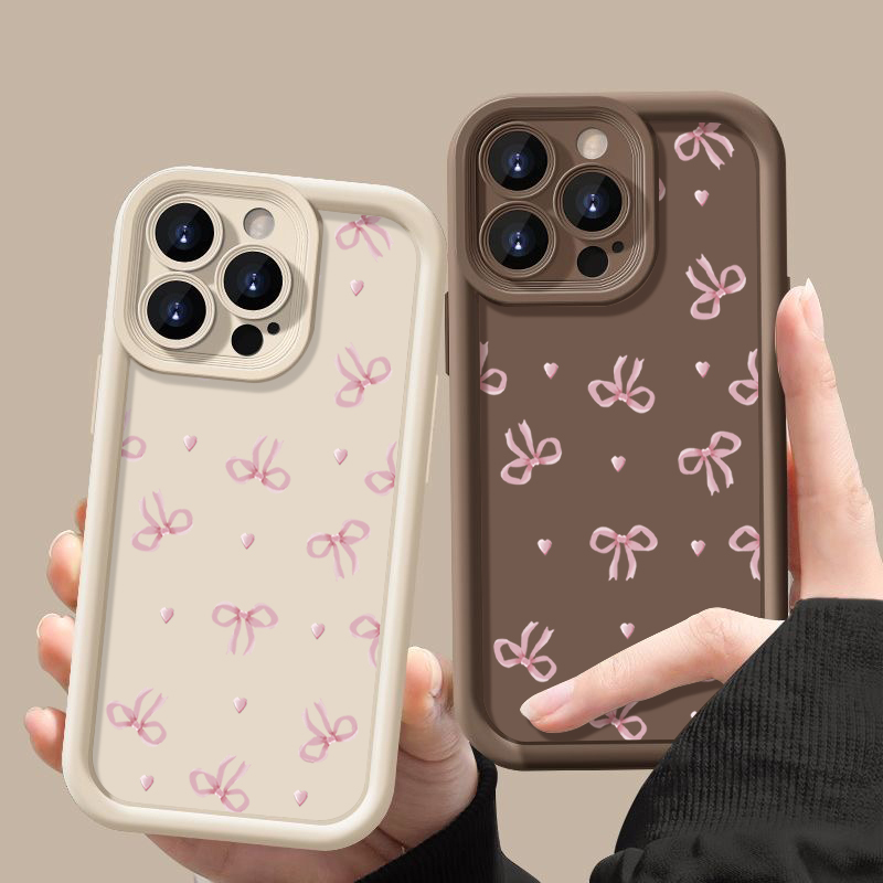 iPhoneアクセサリー Delicate Bow in Ballerina iphone16 pro The Soap Case® - Delicate Bow in Ballerina | Urban