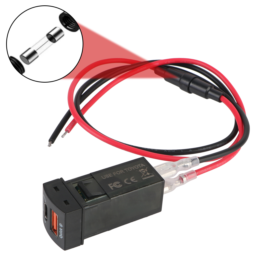 Cargador de coche con puertos USB y luz LED